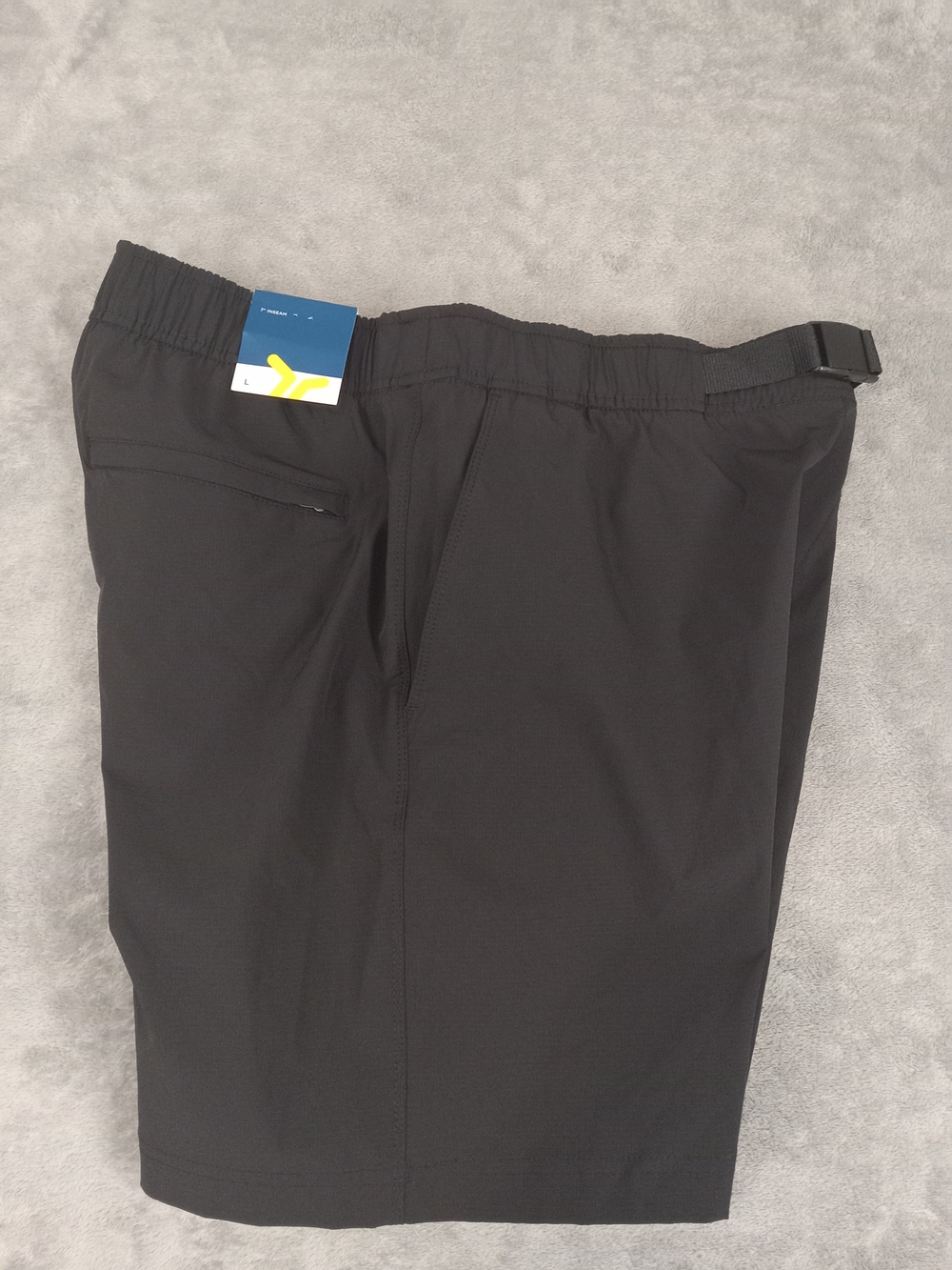 Old Navy Men's Black Athletic Shorts with Belt Size Large NWT